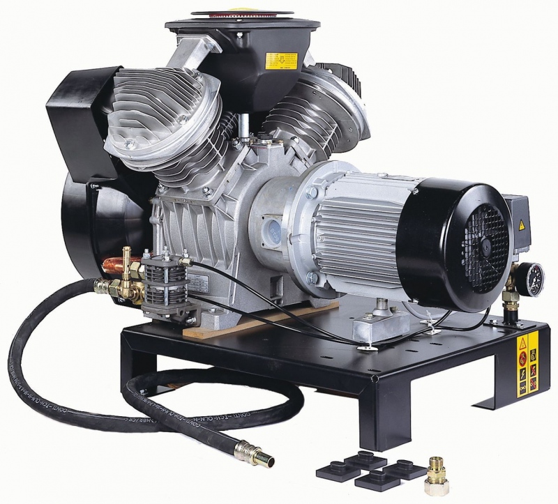 Поршневой компрессор Atlas Copco LT15-20 Pack Unsilenced